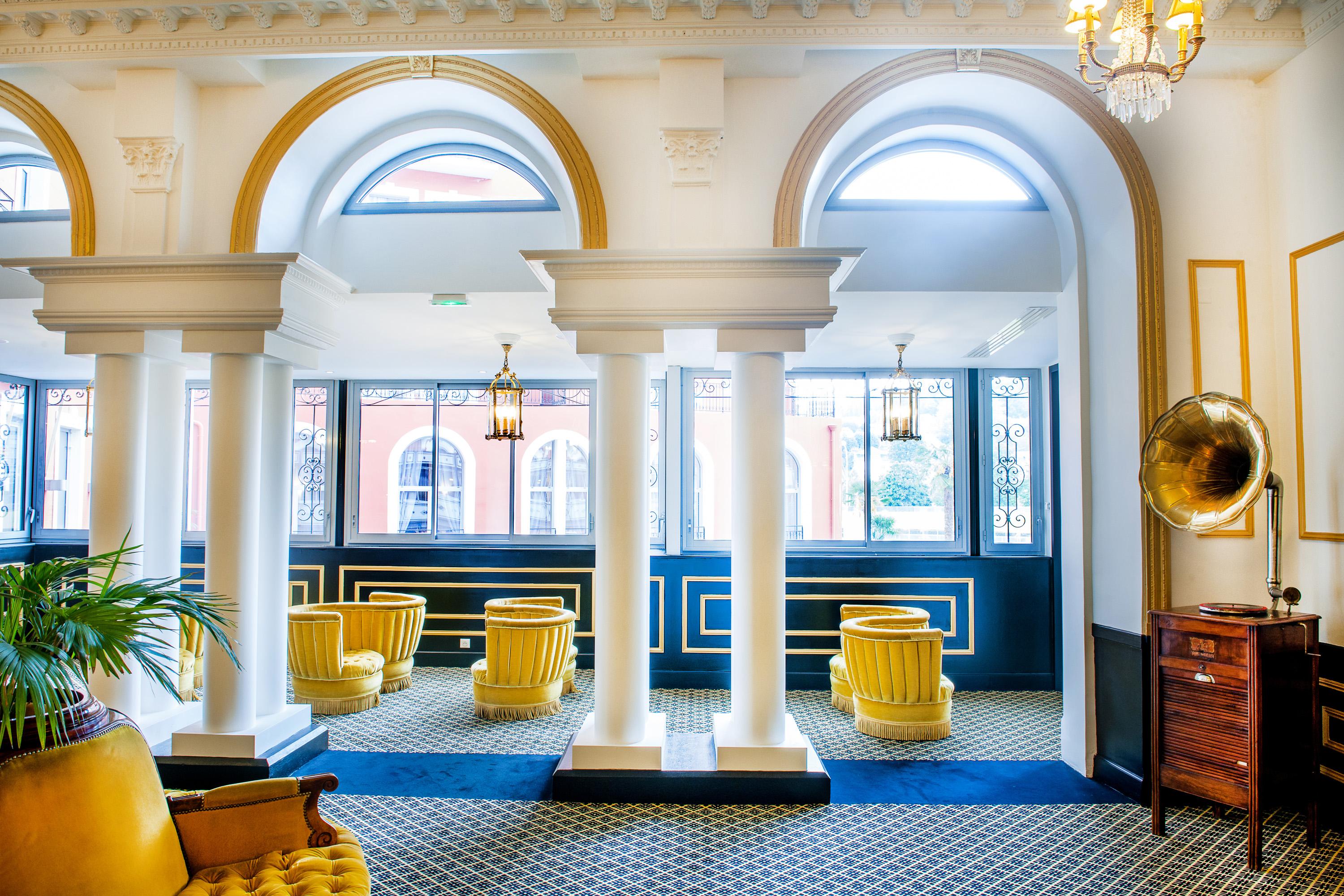 Grand Hotel Gallia & Londres Лурд Экстерьер фото