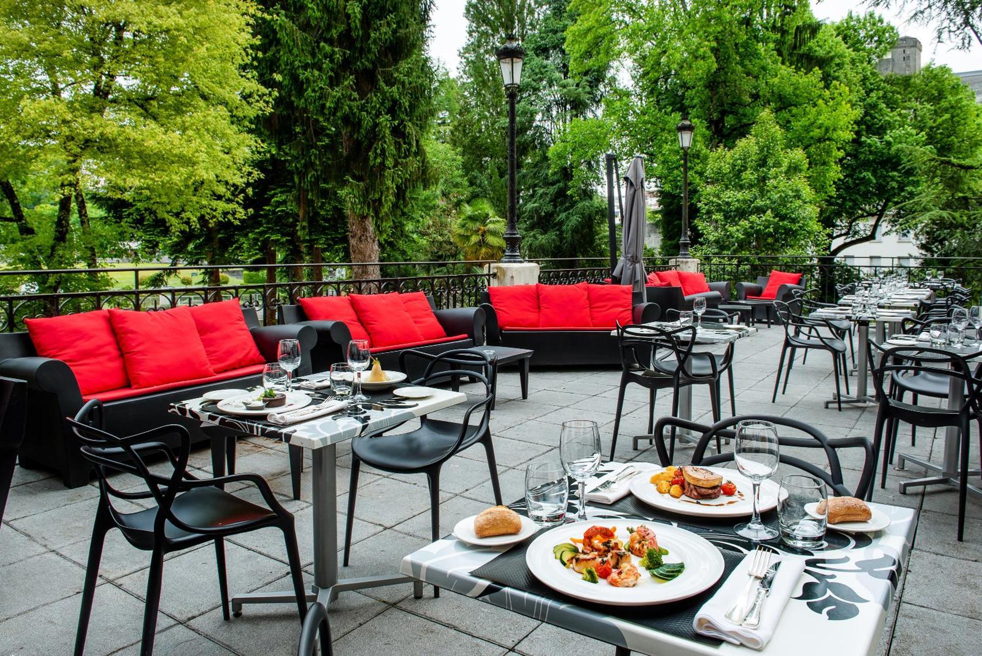 Grand Hotel Gallia & Londres Лурд Экстерьер фото
